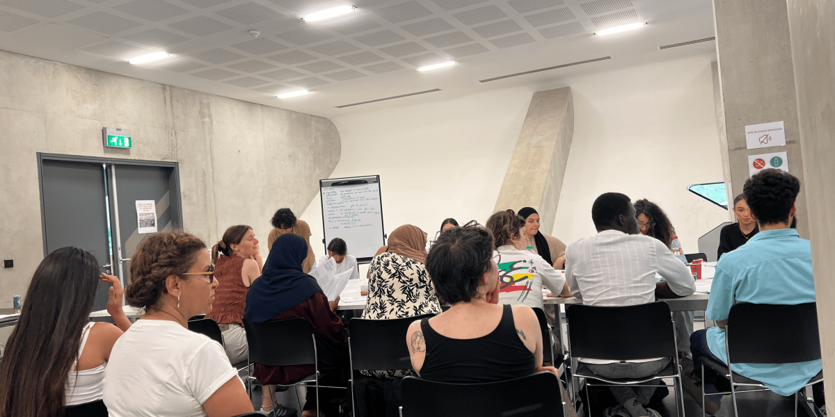 Comprendre les enjeux de la rénovation urbaine : arpentage et rencontre littéraire avec Khedidja Mamou, co-autrice de "Lutter pour la cité"